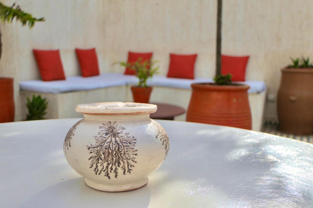 Riad Orange Cannelle Εσαουίρα Εξωτερικό φωτογραφία